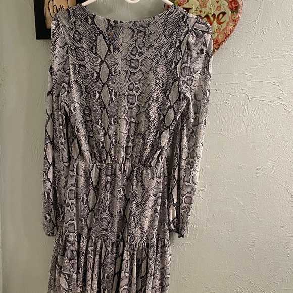 The Vanity Room Black Dress - Picture 5 of 5